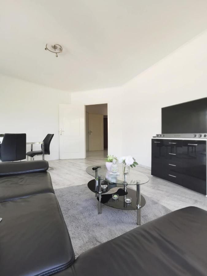 Bright, Spacious Apartment 3 Bedroom, Garage บูดาเปสต์ ภายนอก รูปภาพ