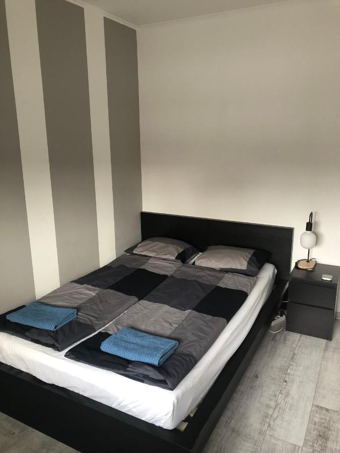 Bright, Spacious Apartment 3 Bedroom, Garage บูดาเปสต์ ภายนอก รูปภาพ