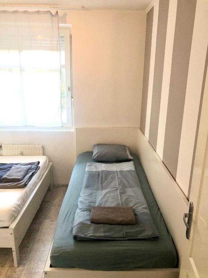 Bright, Spacious Apartment 3 Bedroom, Garage บูดาเปสต์ ภายนอก รูปภาพ